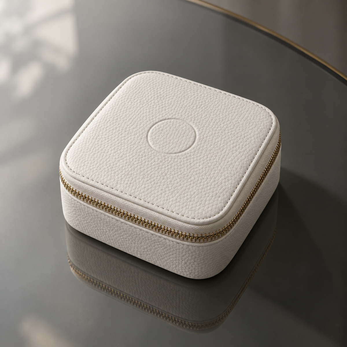 Noma Jewelry Case hero view